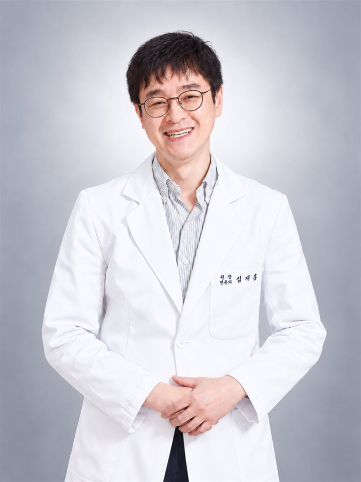 늘편한 의원 심재훈 원장